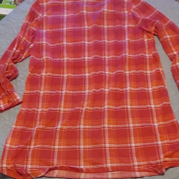 Red Plaid Button-Up Tunic - Picture 9 of 13